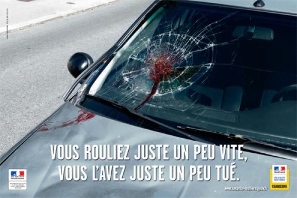 Affiche marketing émotionnel sécurité routière